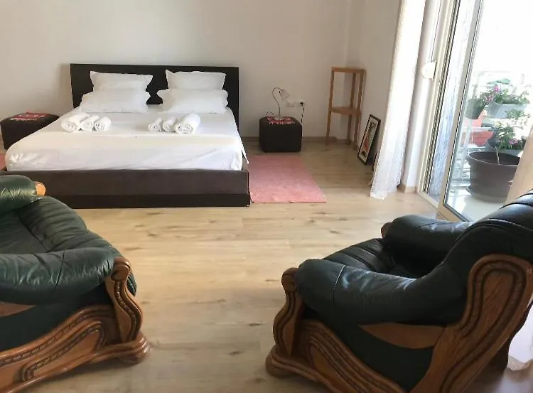 Apartman Studio 14 At Pazariiri Tirana
